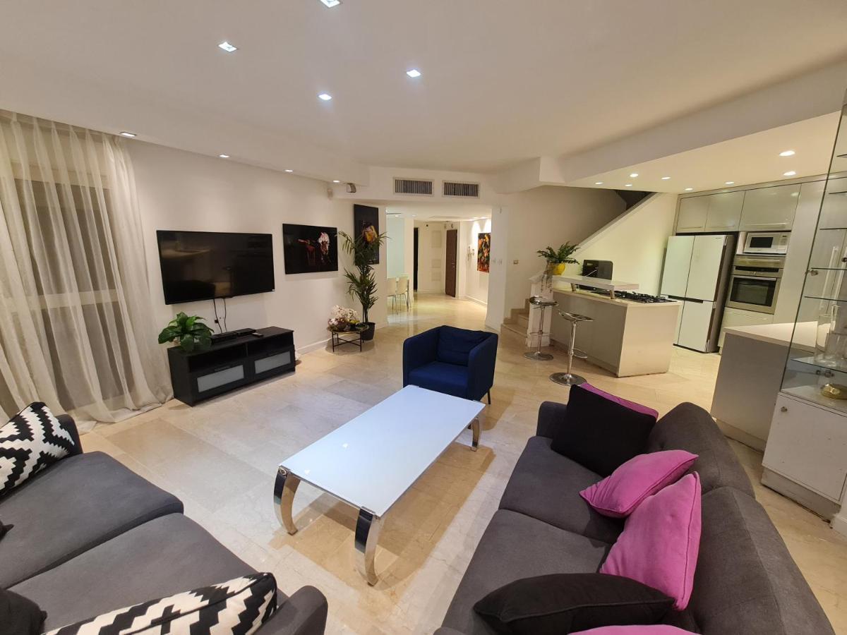 La-Palmore Luxury Apart-Residense Resort With Pool First Line Sea Side エイラート エクステリア 写真